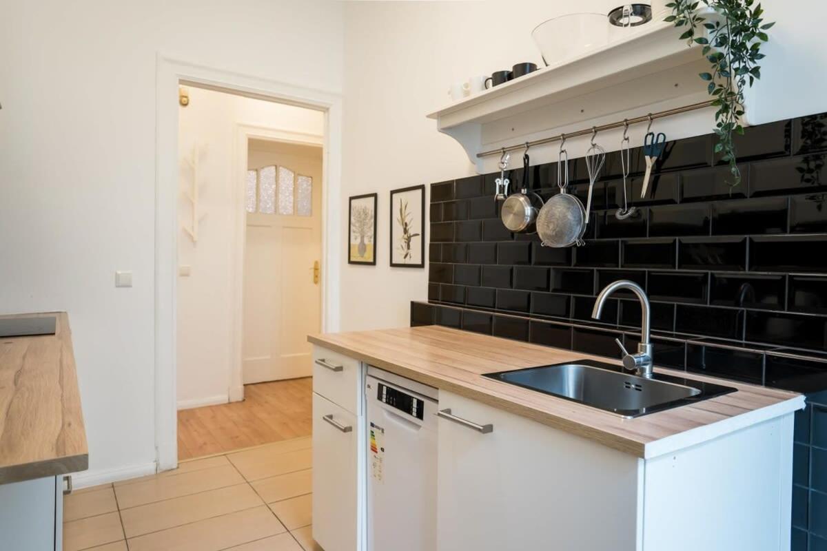 Great Apartment In Berlin Neukoelln Exterior foto